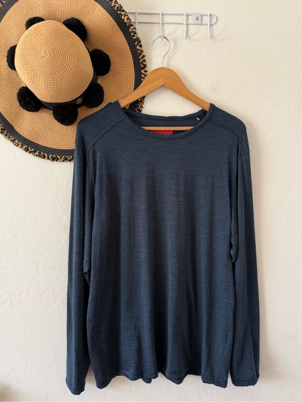 Karbon Blue Merino Wool Long Sleeve Tee Size XL